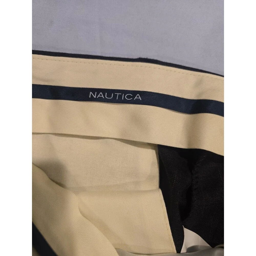 Nautica Men's Gray Pinstripe 2 Piece Suit 44R W38 100% Wool Flat Front 32 Inseam